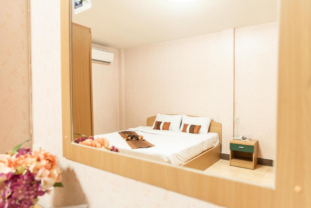 Pn Gold Resort Bang Saen Ngoại thất bức ảnh